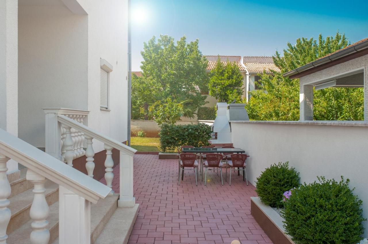 Apartments Somi Poreč Kültér fotó