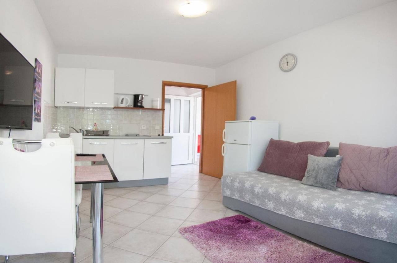 Apartments Somi Poreč Kültér fotó
