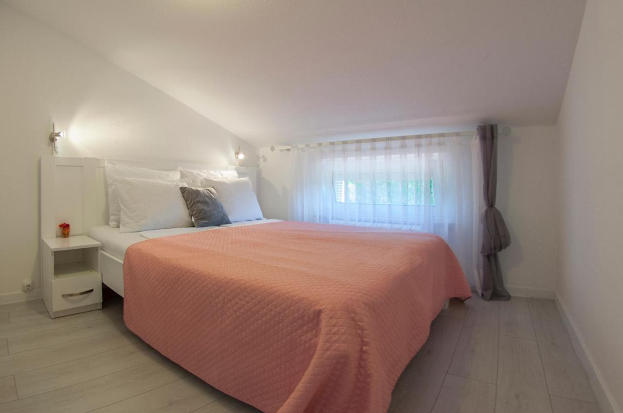 Apartments Somi Poreč Kültér fotó