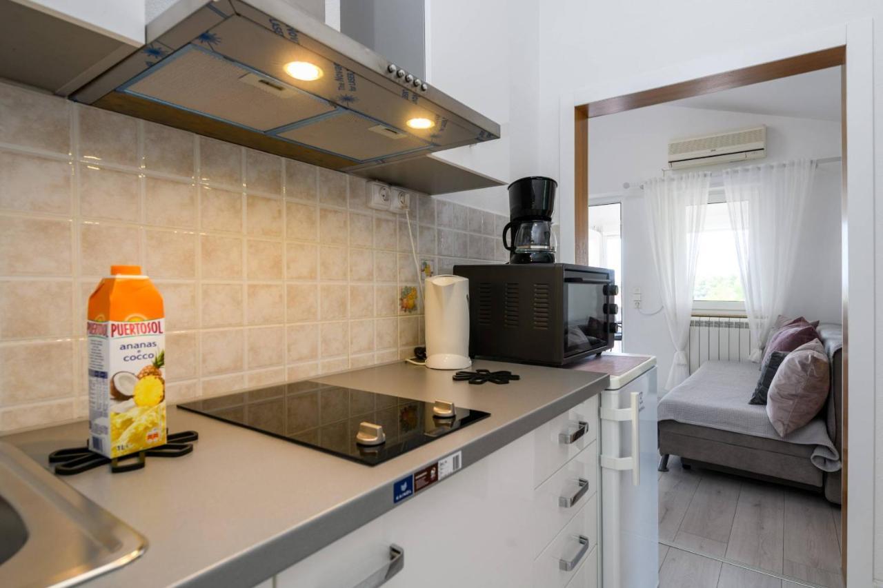 Apartments Somi Poreč Kültér fotó