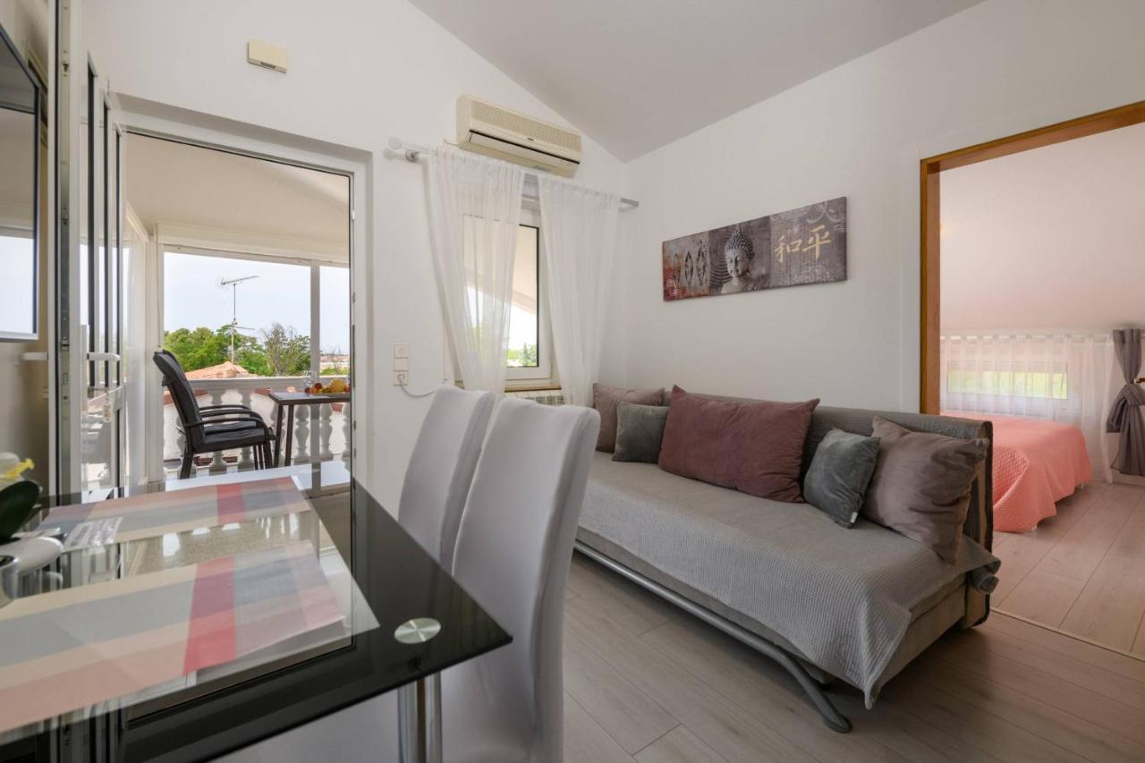 Apartments Somi Poreč Kültér fotó