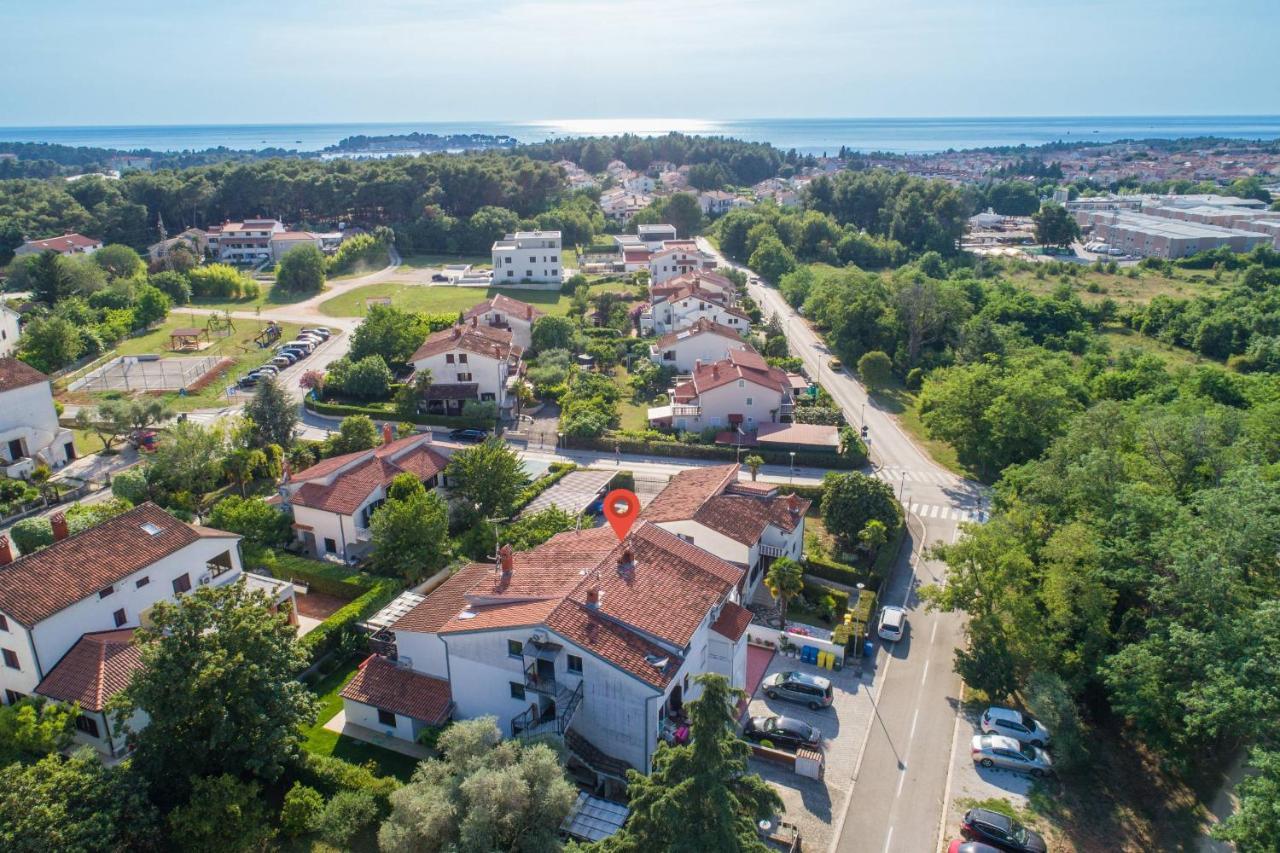 Apartments Somi Poreč Kültér fotó