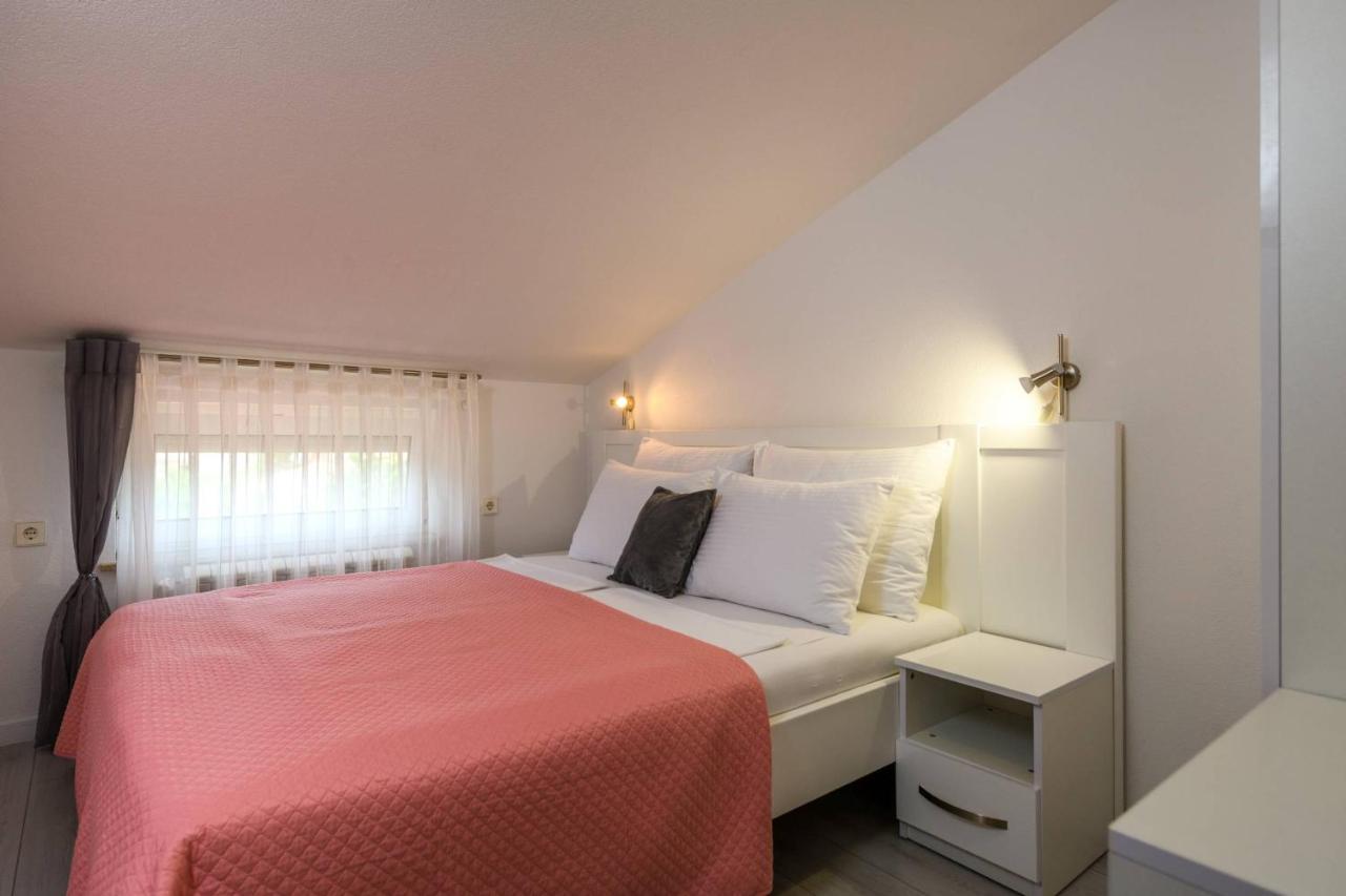 Apartments Somi Poreč Kültér fotó