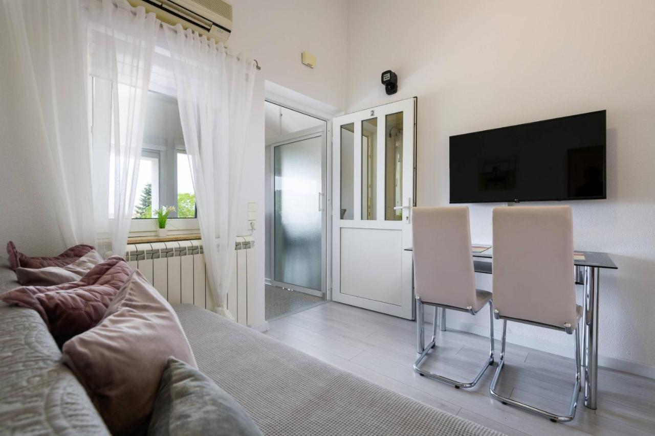 Apartments Somi Poreč Kültér fotó