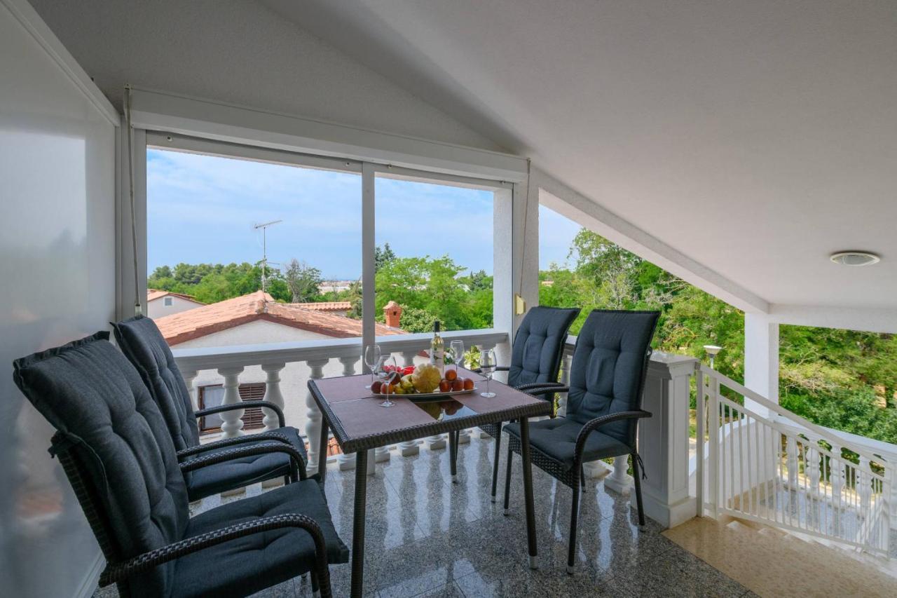 Apartments Somi Poreč Kültér fotó