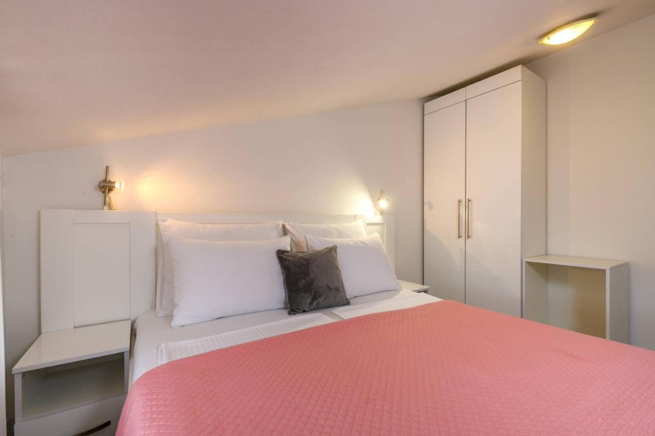Apartments Somi Poreč Kültér fotó