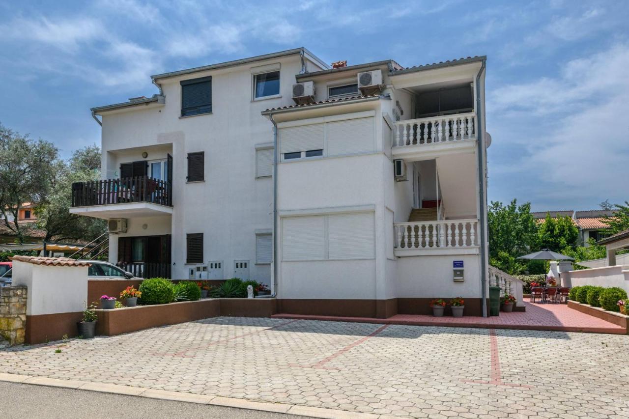 Apartments Somi Poreč Kültér fotó
