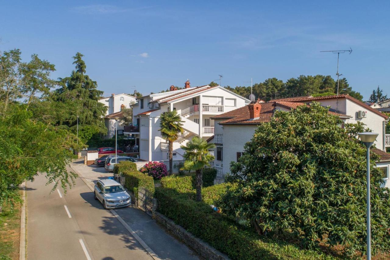 Apartments Somi Poreč Kültér fotó